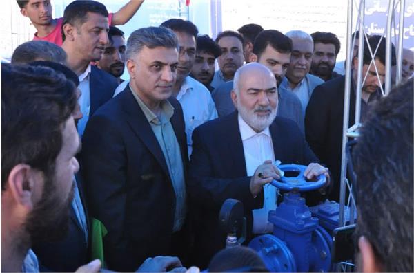 آیین افتتاح ۹ پروژه آبرسانی خطوط انتقال ،تجهیز چاه و شبکه توزیع آب در شهرستان های شوش و کرخه