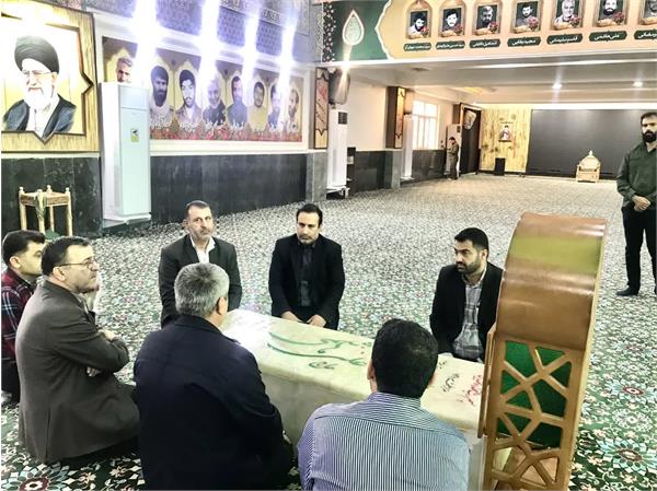 ادای احترام به سردار هور