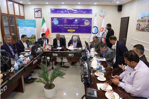 گزارش تصویری از مبادله قرارداد ۴ هزار میلیارد ریالی طرح فاضلاب خرمشهر