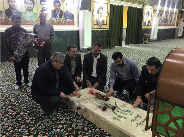 ادای احترام به سردار هور