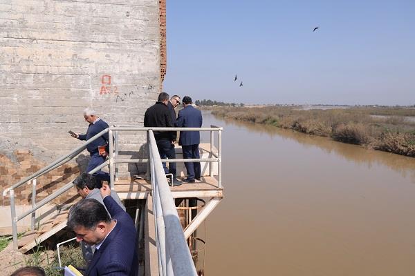 بازدید مدیرعامل منابع آب ایران از تصفیه خانه های آب اهواز