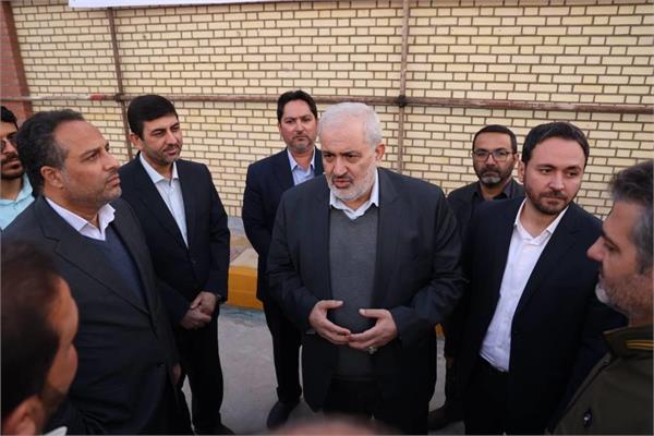 حضور وزیر نیرو در ایستگاه پمپاژ فاضلاب ملی راه