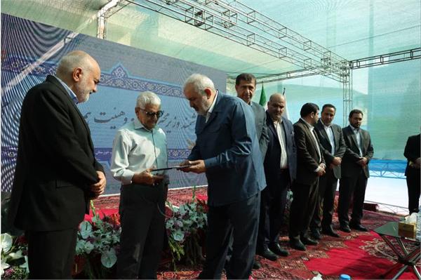 افتتاح آب شیرین کن آبادان با حضور وزیر محترم نیرو