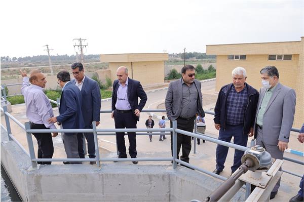 بازدید مدیر عامل پالایشگاه آبادان به همراه دکتر کرمی نژاد مدیر عامل آبفا خوزستان از تصفیه خانه فاضلاب شادگان