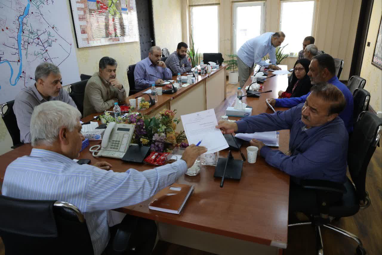 دیدار مردمی مدیرعامل آبفا خوزستان و پاسخ گویی به ارباب رجوع