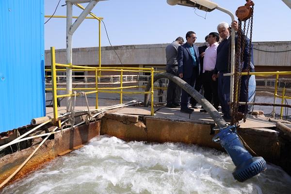 بازدید مدیرعامل منابع آب ایران از تصفیه خانه های آب اهواز