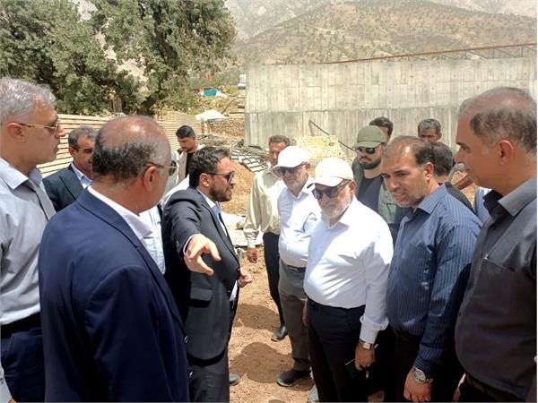 بازدید استاندار خوزستان از پروژه های آب و فاضلاب