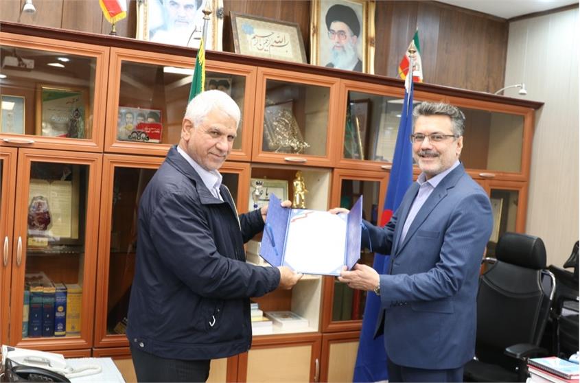 مدیرعامل آبفا خوزستان از مدیرعامل شرکت بهره‌برداری نفت و گاز آغاجاری تقدیر کرد