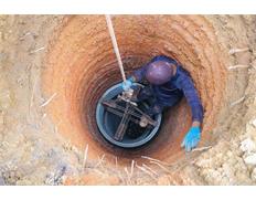 آغاز تجهیز چاه آب کوی آزادی شهر اندیمشک