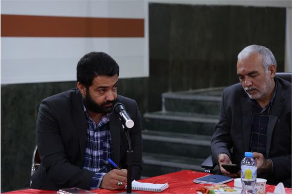 نشست مدیرعامل محترم شرکت با معاونین ، مدیران و مجریان طرح های عمرانی