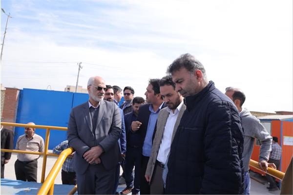 بازدید استاندار از ایستگاه پمپاژ فاضلاب ملی راه