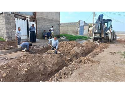 رفع افت فشار آب شرب ۴۰ خانوار در شهرک ساحلی دزفول با اصلاح ۳۰۰ متری شبکه توزیع