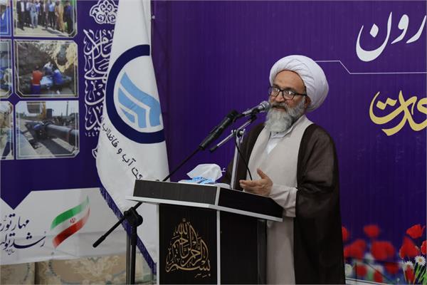 آیین بهره برداری از 7 پروژه آبرسانی شهرستان کارون