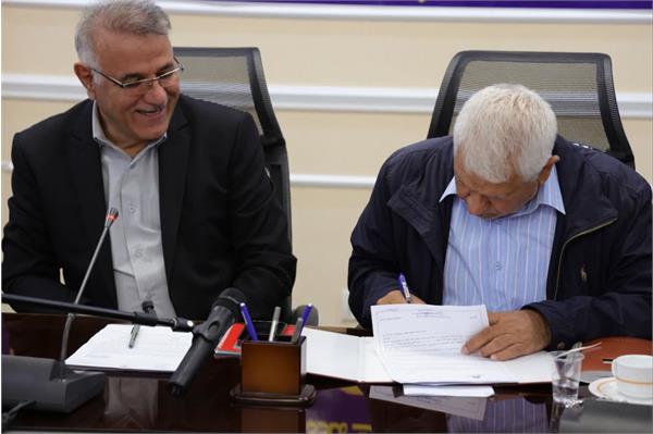 گزارش تصویری از مبادله قرارداد ۴ هزار میلیارد ریالی طرح فاضلاب خرمشهر