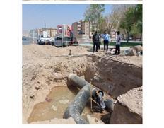 اتصال خط جدید انتقال آب بلوار عمار شوشتر به شبکه آبر...