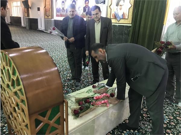 ادای احترام به سردار هور