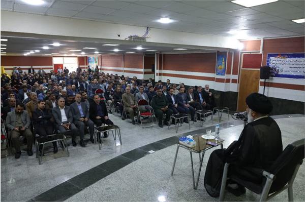 گردهمایی بصیرت افزایی کارکنان آبفا خوزستان با موضوع مشارکت حداکثری در انتخابات