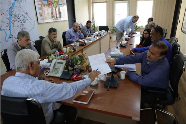 دیدار مردمی مدیرعامل آبفا خوزستان و پاسخ گویی به ارباب رجوع