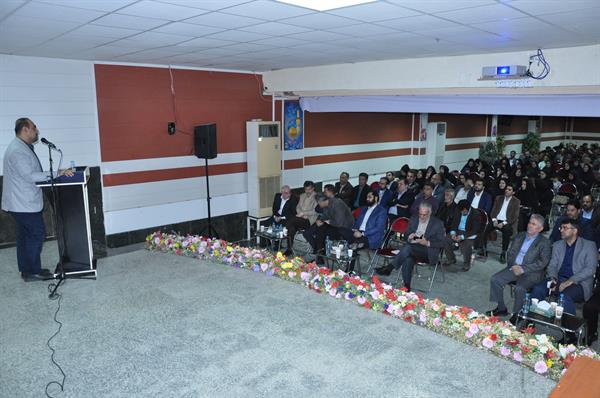 گفتگو با مدیرعامل13