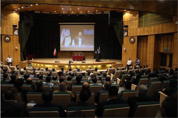 نشست صمیمی مدیرعامل محترم با کارکنان