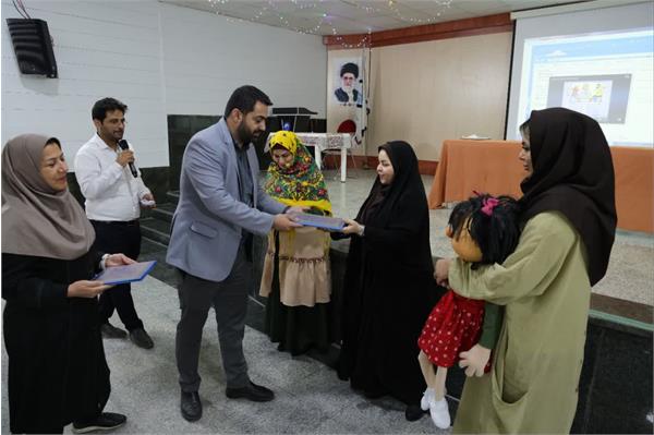 برگزاری جشن آبیاران ، ویژه فرزندان همکار و مادران به منظور آشنایی با روشهای صرفه جویی در آب